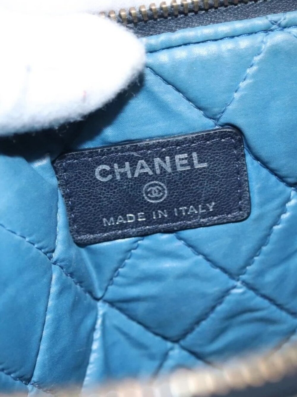 CHANEL Matelasse Clutch Bag Lamb Skin Multicolor CC Auth 112262 - Picture 11 of 16